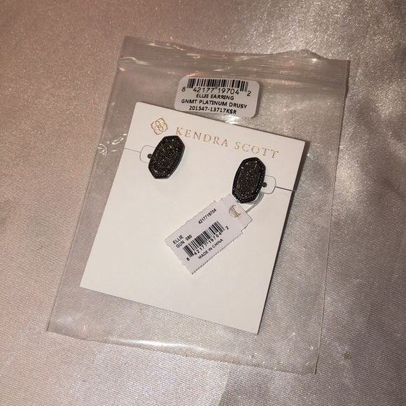 Kendra Scott Ellie Gunmetal Tone Stud Earrings With Platinum Drusy NWT - Picture 4 of 16